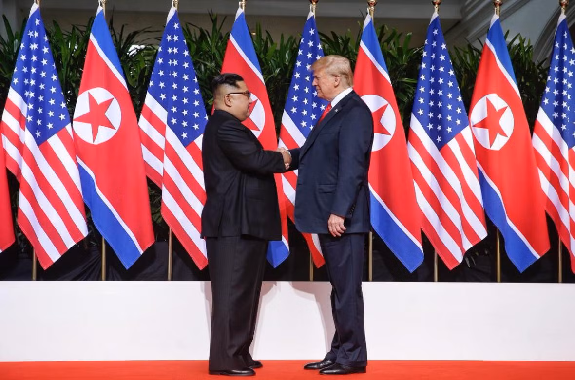 Thuong dinh My-Trieu: Chu tich Kim Jong-un cam ket phi hat nhan hoa ban dao Trieu Tien-Hinh-11