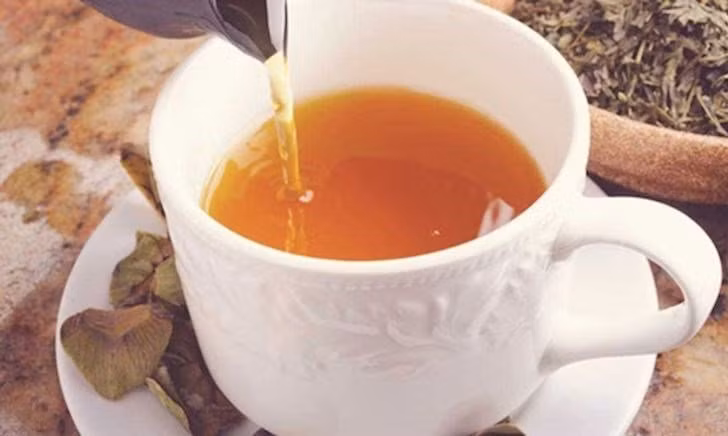 Thực phẩm người bị sốt cần tránh xa Thuc pham nguoi bi sot can tranh xa