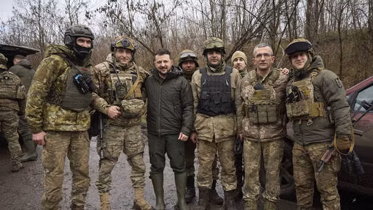 Tong thong Zelensky can nhac thay the doi ngu lanh dao dat nuoc