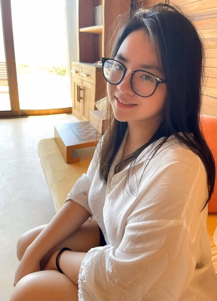 Con gai 20 tuoi xinh dep, cao hon 1m70 cua ca si Hien Thuc-Hinh-4