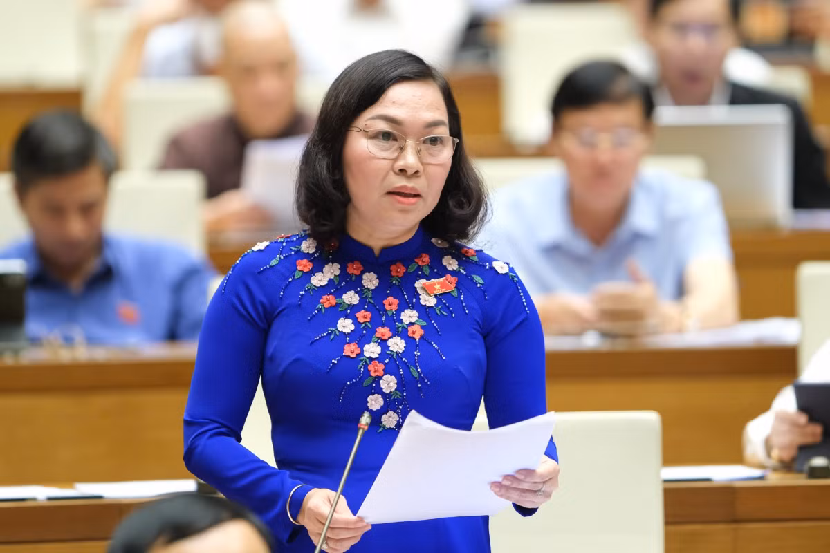 ĐBQH: Vì sao trước đây lương công chức cũng thấp nhưng không nghỉ việc nhiều? - Hình 2 DBQH: Vi sao truoc day luong cong chuc cung thap nhung khong nghi viec nhieu?-Hinh-2