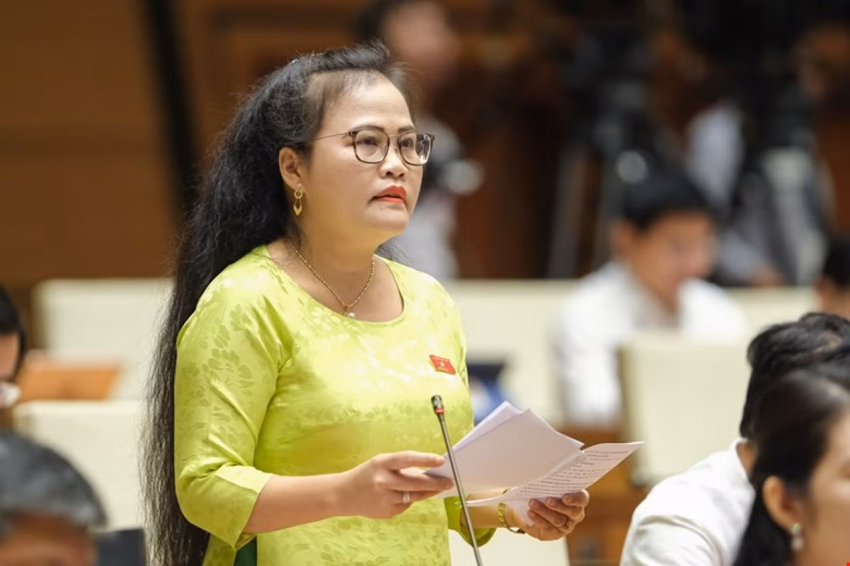 ĐBQH: Vì sao trước đây lương công chức cũng thấp nhưng không nghỉ việc nhiều? - Hình 3 DBQH: Vi sao truoc day luong cong chuc cung thap nhung khong nghi viec nhieu?-Hinh-3
