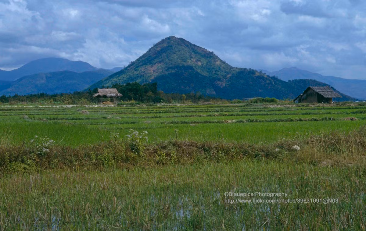 Cảnh quan trên đường từ Đà Lạt đi Phan Rang - Tháp Chàm, Việt Nam năm 1993. Ảnh: Gunter Hartnagel/Flickr.