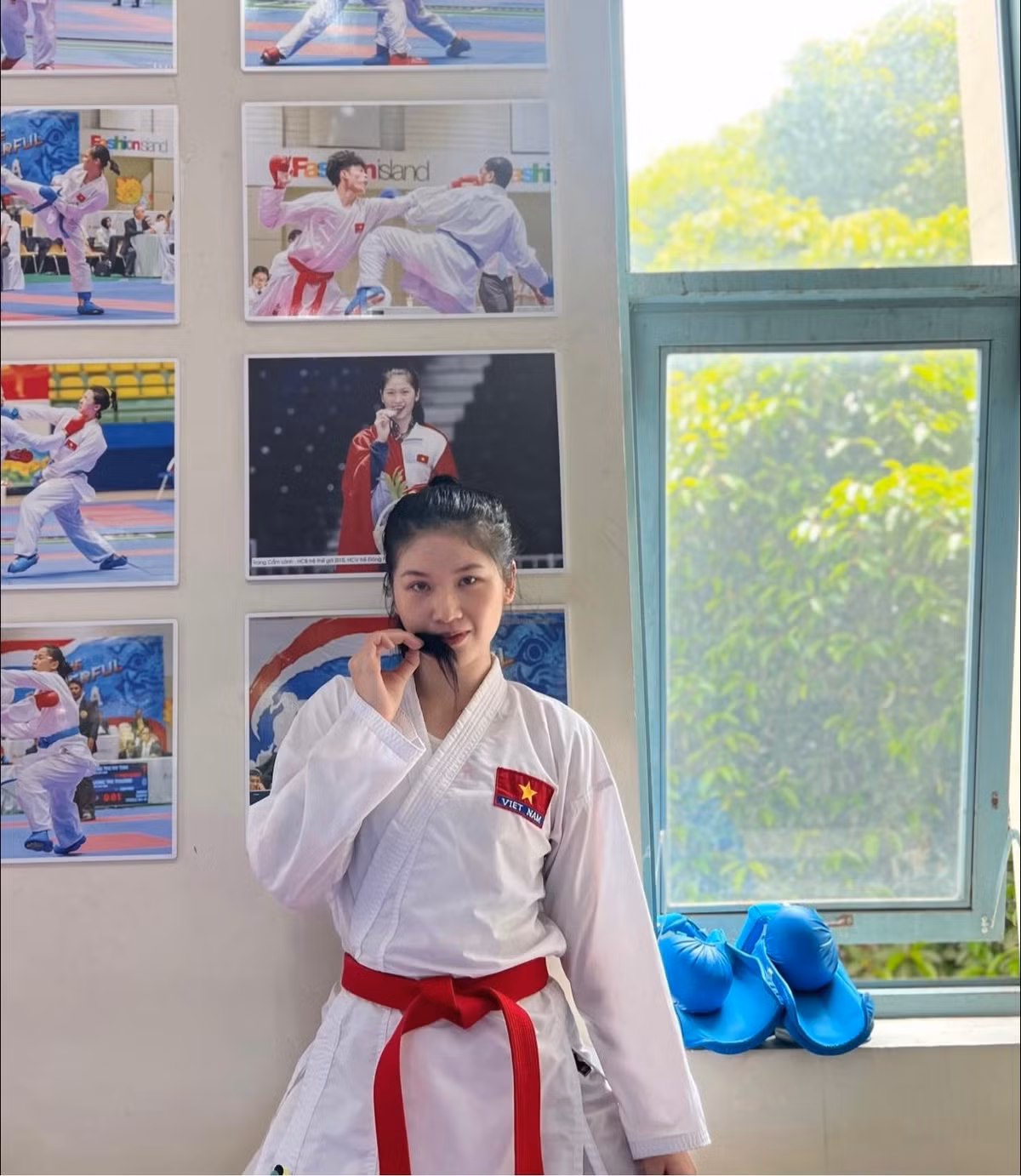 Ở SEA Games 30, Cẩm Lành mang về tấm HCĐ nội dung kumite hạng 55 kg của nữ. Hồi tháng 5 vừa qua, cô cùng đồng đội giành huy chương vàng nội dung kumite đối kháng đồng đội nữ của SEA Games 31.