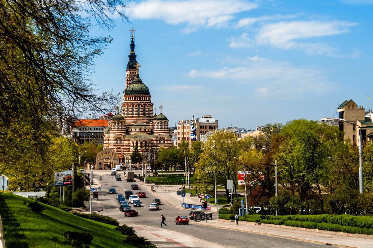  6. Kharkov (Cộng hòa Xã hội chủ nghĩa Xô viết Ukraina). Dân số năm 1989: 1.609.959. Dân số năm 2016: 1.449.700. Ảnh: National University of Pharmacy.