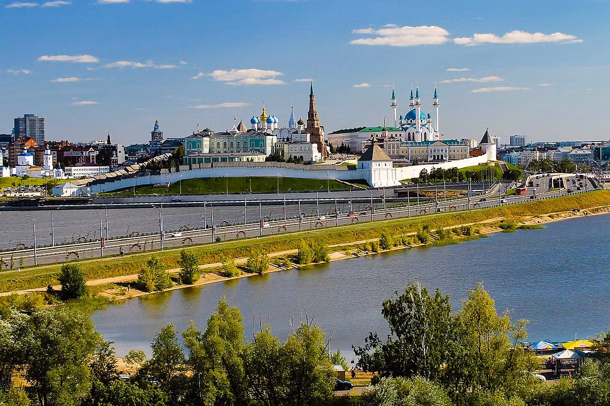  20. Kazan (Cộng hòa Xã hội chủ nghĩa Xô viết Liên bang Nga). Dân số năm 1989: 1.094.000. Dân số năm 2016: 1.206.000. Ảnh: Wikipedia.