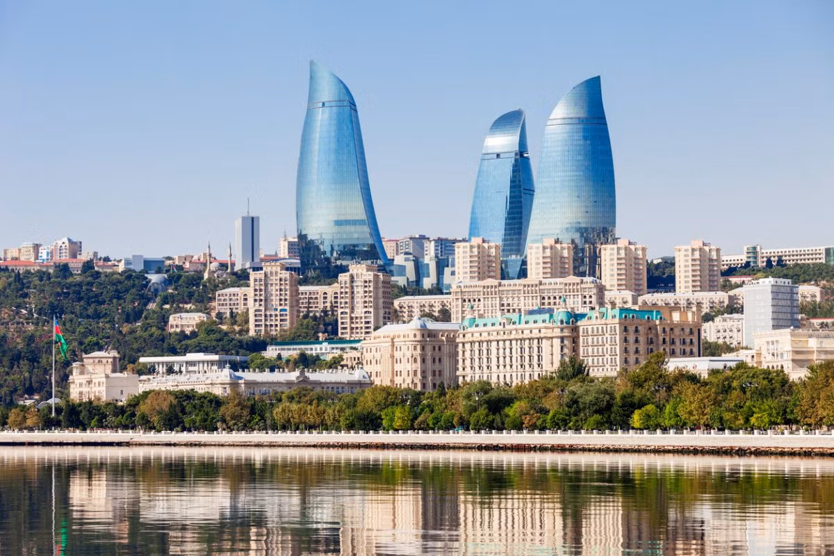  5. Baku (Cộng hòa Xã hội chủ nghĩa Xô viết Azerbaijan). Dân số năm 1989: 1.795.000. Dân số năm 2016: 2.181.800. Ảnh: Anotech Energy.