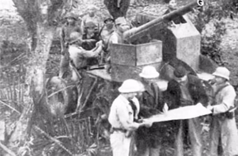 Ngày 29/6/1946 được coi là ngày thành lập Binh chủng Pháo binh. Vào ngày này, tại sân Vệ quốc đoàn Trung ương (40 Hàng Bài, Hà Nội), Tổng Tham mưu trưởng Quân đội Quốc gia Việt Nam Hoàng Văn Thái đọc Quyết định thành lập Đoàn Pháo binh Thủ đô, gồm 3 trung đội: Pháo đài Láng, Pháo đài Xuân Tảo và Pháo đài Xuân Canh.