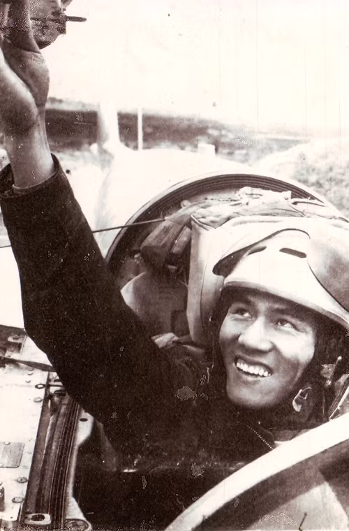 Anh hùng phi công tiêm kích MiG-21 Phạm Tuân bắn rơi “ngáo ộp” B-52 trong chiến dịch “Điện Biên Phủ trên không”.