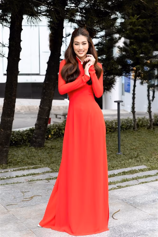 Thien An bi dim hang voi loat anh tu thoi lam MC truyen hinh-Hinh-4