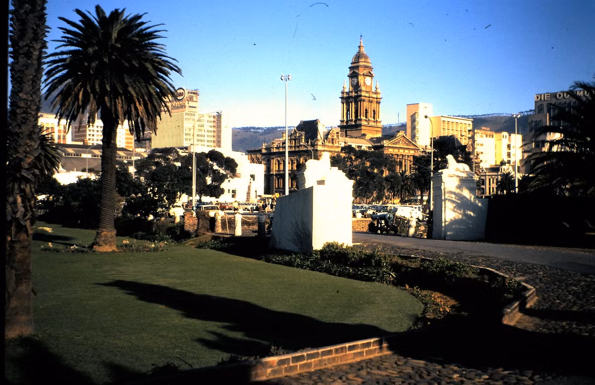 Khu vực tòa thị chính Cape Town.