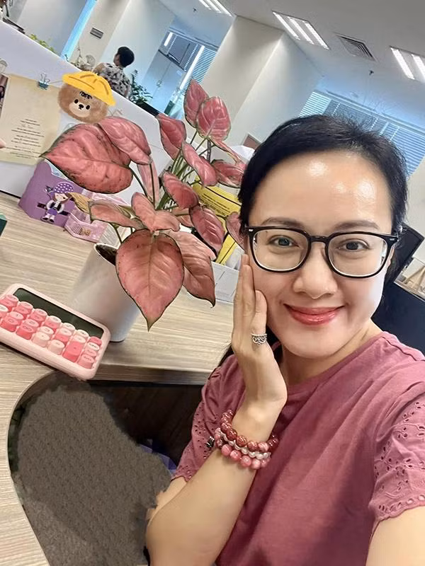 Vì đặc thù công việc nên thời gian của BTV Hoài Anh thường bị đảo lộn, phải thức khuya, ăn trễ. Do đó, việc chăm sóc bản thân rất quan trọng.