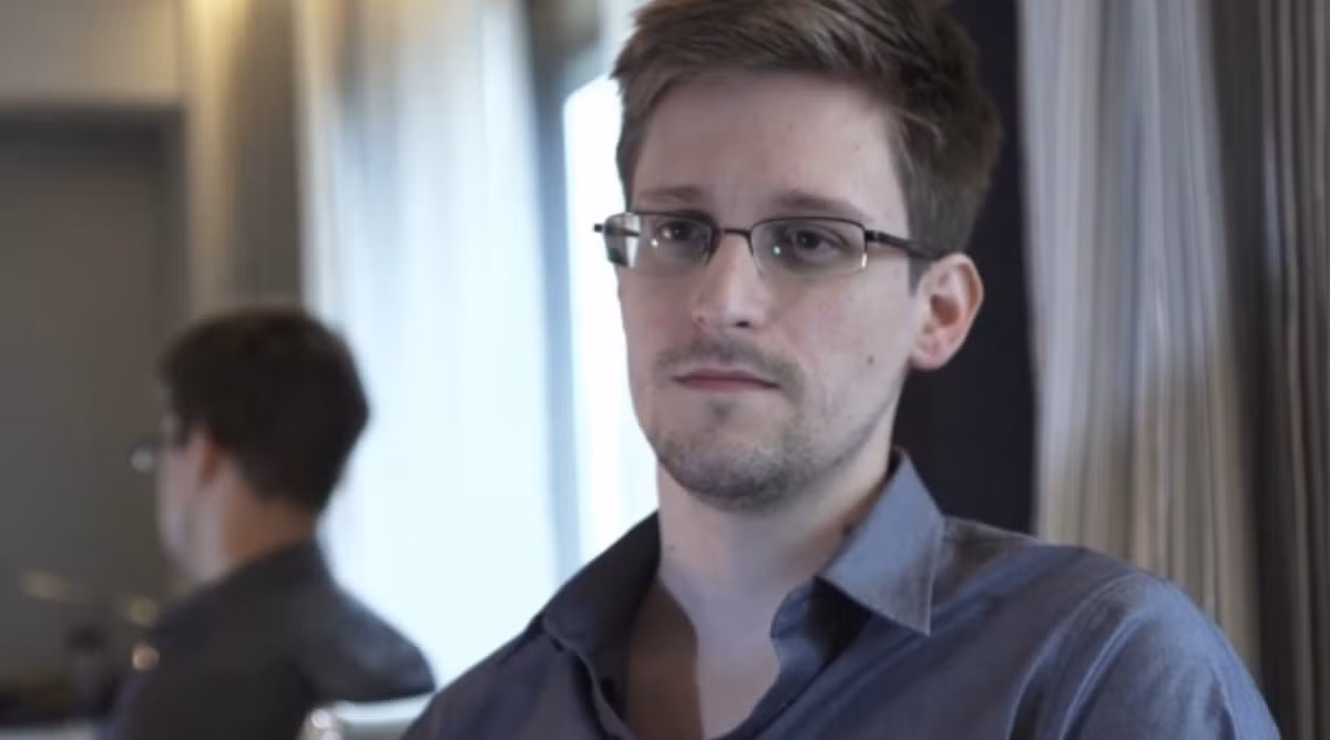 Cựu nhân viên tình báo Mỹ Edward Snowden.