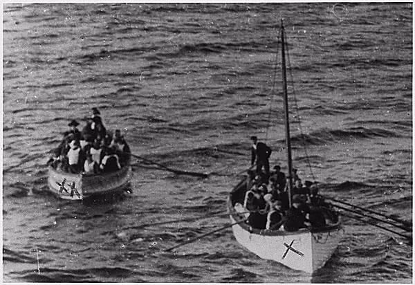 Nhung buc anh hiem hoi ve tham hoa Titanic am anh nhan loai-Hinh-8