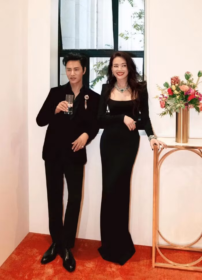 Lo anh chua chinh sua “nu hoang canh nong” Thu Ky o tuoi U50-Hinh-8