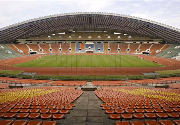 Sân Shah Alam được khởi công xây dựng vào ngày 1/1/1990 và mở cửa vào ngày 16/07/1994