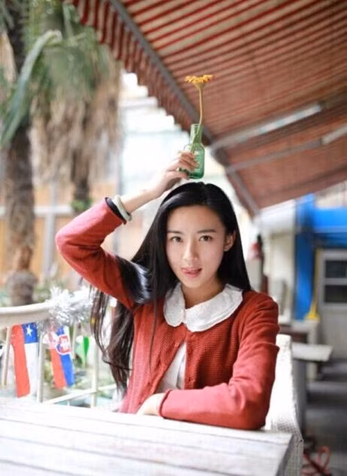 Hoa khoi Dai hoc Dau khi tai sac duoc khen nuc no-Hinh-10