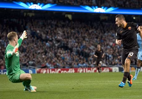 Trong trận đấu đêm qua với Manchester City tại thánh địa Etihad, cầu thủ 38 tuổi 3 ngày này đã trở thành cầu thủ cao tuổi nhất ghi bàn trong lịch sử giải đấu danh giá này.