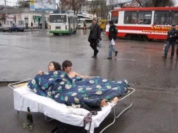 Nổi bật giữa đám đông.