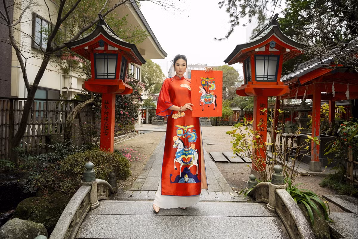 Me man anh hoa hau Ngoc Han chup anh ao dai o Nhat Ban-Hinh-3