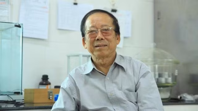 Sau Tet ca 20 ngay, banh chung bi moc co an duoc khong?-Hinh-2