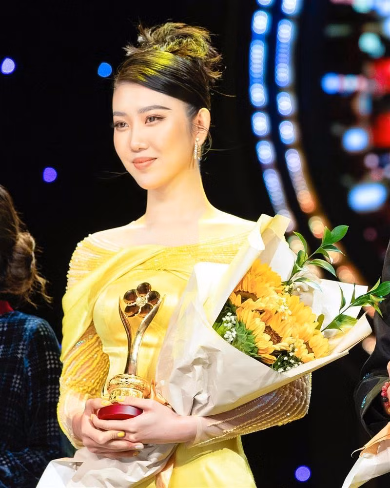 Thuy Ngan: 
