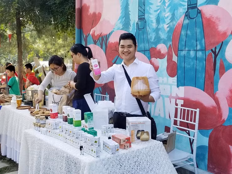 9X Thanh Hóa thu 3 tỷ đồng mỗi năm từ những loại cây nhà lá vườn ảnh 3