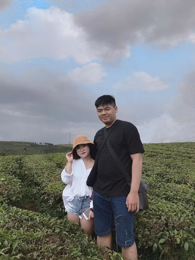 Chuyện tình 'đũa lệch' của chàng 1,84 m và nàng 1,48 m ở Đồng Nai Chuyen tinh 'dua lech' cua chang 1,84 m va nang 1,48 m o Dong Nai