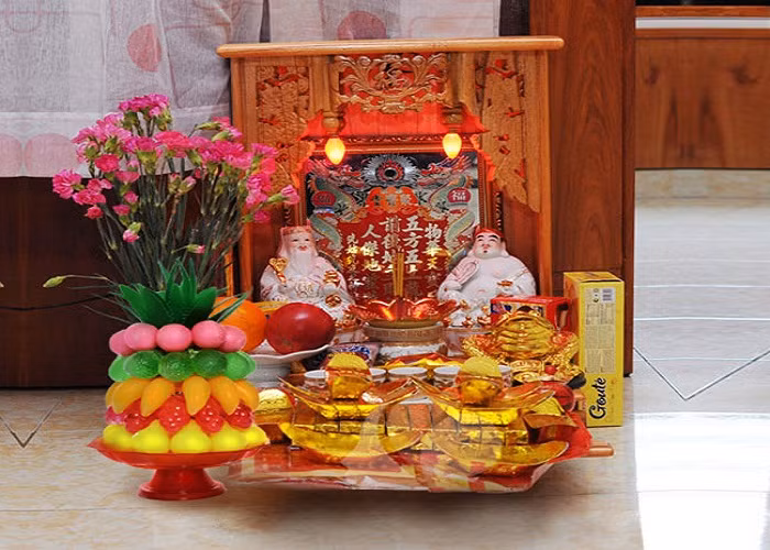 Vi tri dat ong Than tai giup loc ua ve, gia chu an nen lam ra