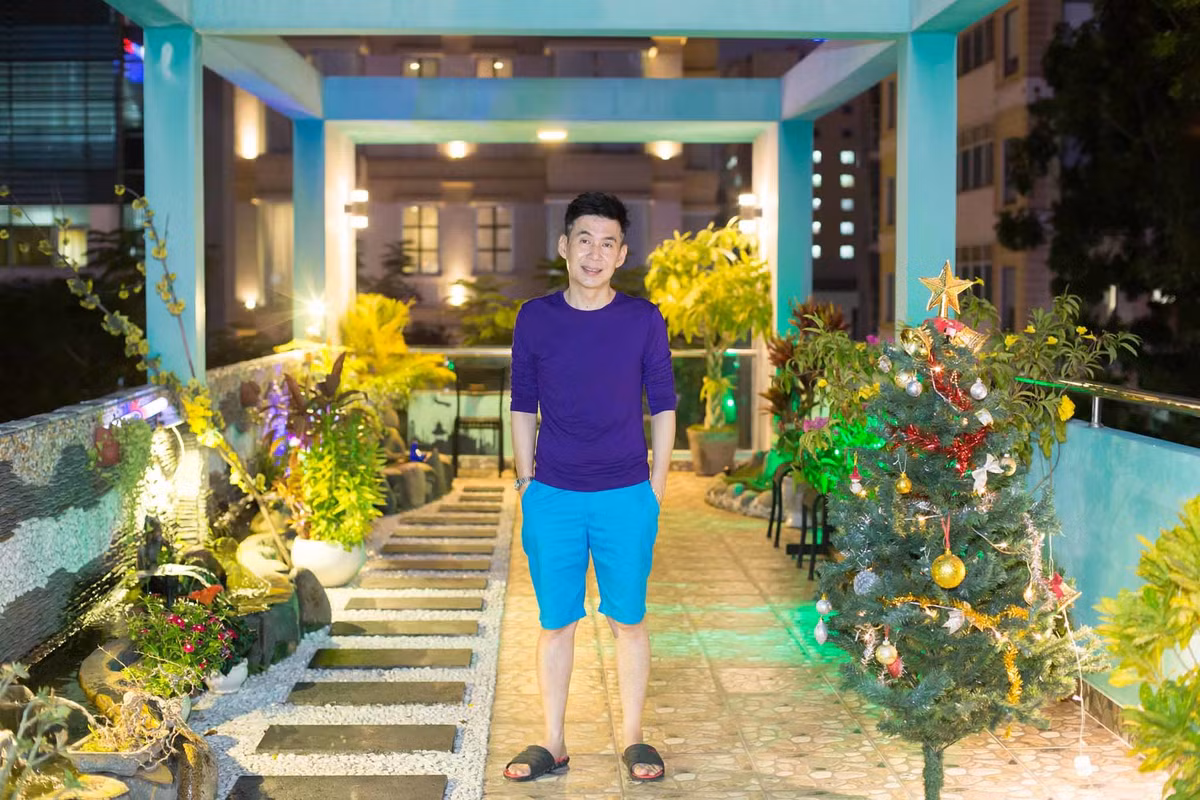 Ca si Doan Truong o nha tri gia 2.000 cay vang-Hinh-2