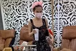 Ngoc Trinh: 'De mat di vong 1 va vong 3 thi con lau'-Hinh-9