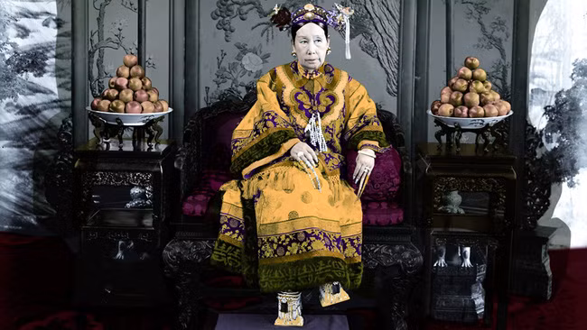 4 thói quen của Từ Hy Thái hậu khiến người hầu khiếp sợ - Hình 4 4 thoi quen cua Tu Hy Thai hau khien nguoi hau khiep so-Hinh-4