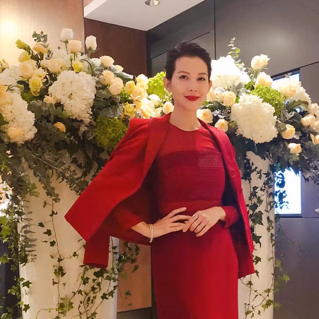 A hau dep nhat Hong Kong: Ban than tra no gio ra sao?-Hinh-16