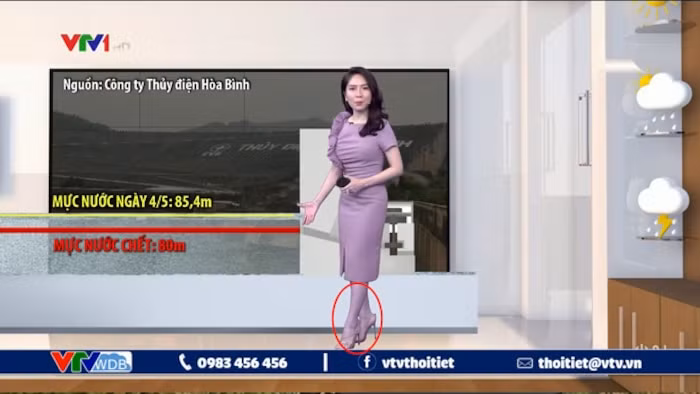 Những sự cố 'dở khóc dở cười' của dàn MC, BTV đình đám - Hình 5 Nhung su co 'do khoc do cuoi' cua dan MC, BTV dinh dam-Hinh-5