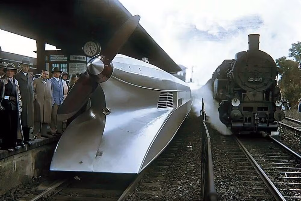 Tàu hỏa chạy bằng hơi nước ở Đức năm 1931. (Ảnh: Reddit)