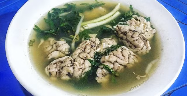 Bo phan cua lon khong nen an nhieu, keo ruoc doc to