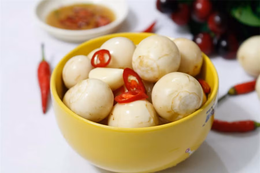 4 kiểu sau người không nên ăn cà muối - Hình 2 4 kieu sau nguoi khong nen an ca muoi-Hinh-2