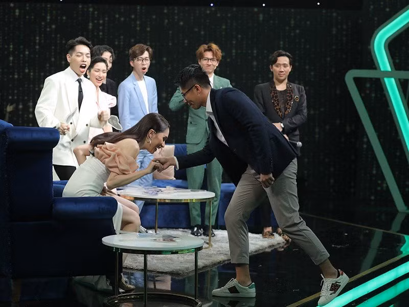 Hương Giang – Matt Liu bị chỉ trích “vô ơn” mải vui tình mới - Hình 4 Huong Giang – Matt Liu bi chi trich “vo on” mai vui tinh moi-Hinh-4