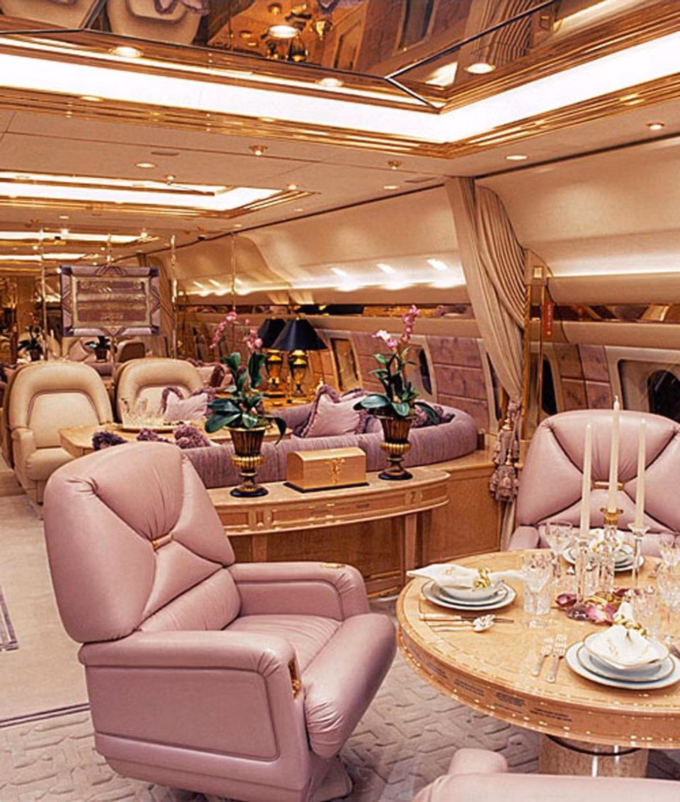 Ngam cung dien bay 80 trieu USD cua ti phu Abramovich