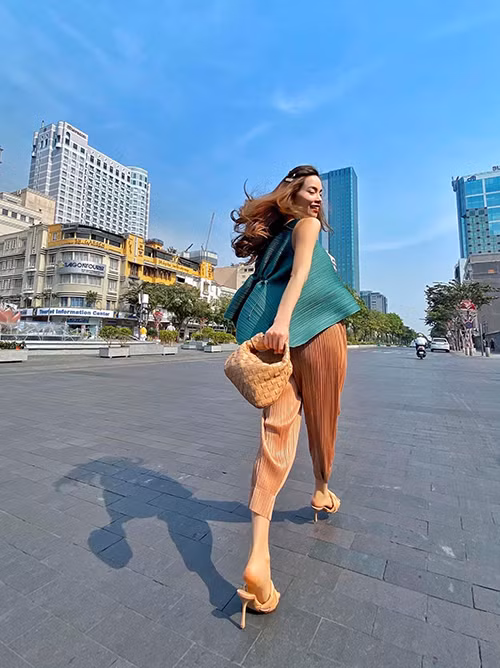 Ho Ngoc Ha va vo Khac Viet doi nhau ve ngoai hinh bau bi-Hinh-2