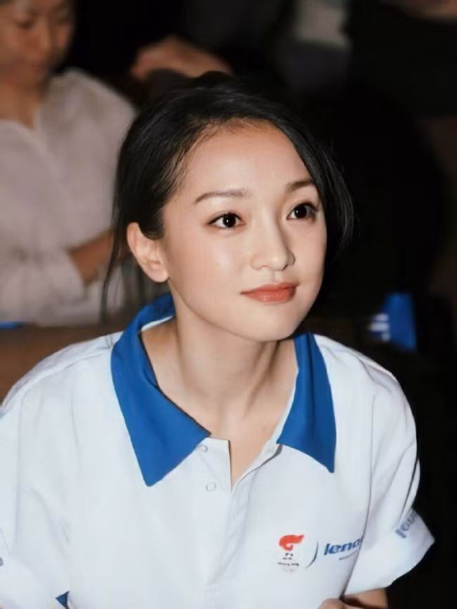 Loạt ảnh cách đây 12 năm trước của Châu Tấn gây bão - Hình 9 Loat anh cach day 12 nam truoc cua Chau Tan gay bao-Hinh-9