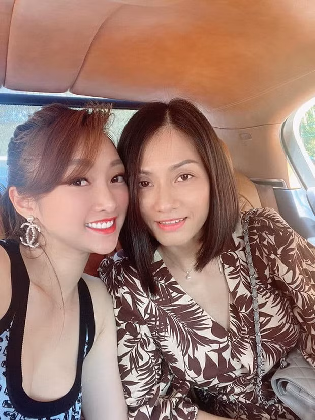 Ban gai Chi Bao 'ra mat' me chong tuong lai, than thiet ben vo cu-Hinh-2
