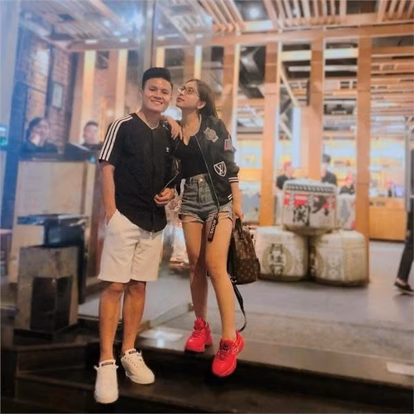 Quang Hải chính thức có động thái “đánh dấu chủ quyền“ - Hình 7 Quang Hai chinh thuc co dong thai “danh dau chu quyen“-Hinh-7