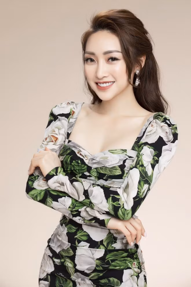 Ban gai Chi Bao phan tran tam anh 'dim hang' vo cu nam dien vien-Hinh-3