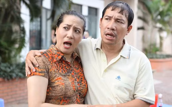 Cảnh mẹ kế con chồng của Thu Huyền Canh me ke con chong cua Thu Huyen