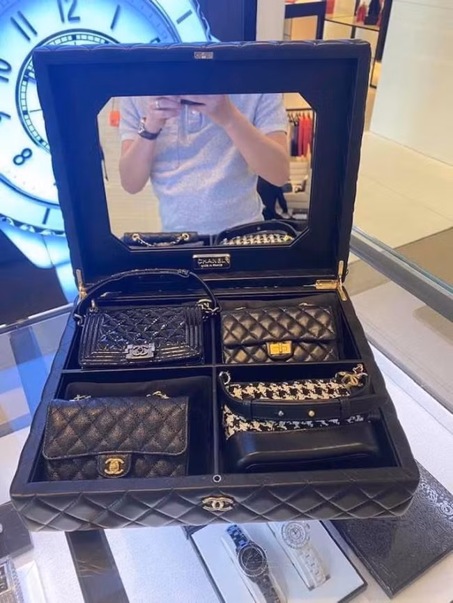 Loat 'dac quyen' dung chuan rich kid cua con gai Cuong Do La-Hinh-4