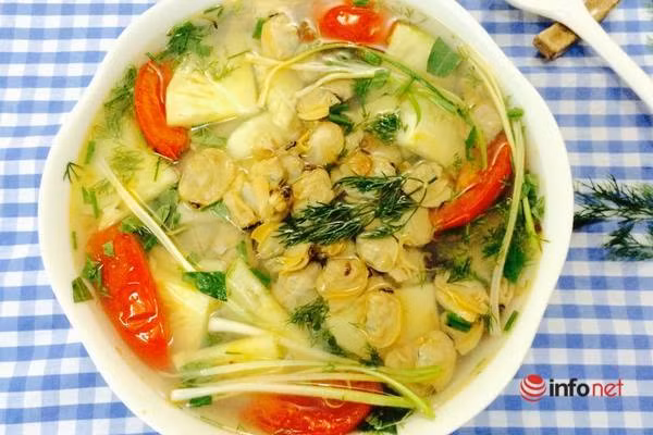 Canh chua ngao nau dua, thit ga chien ngu vi cho bua toi-Hinh-9