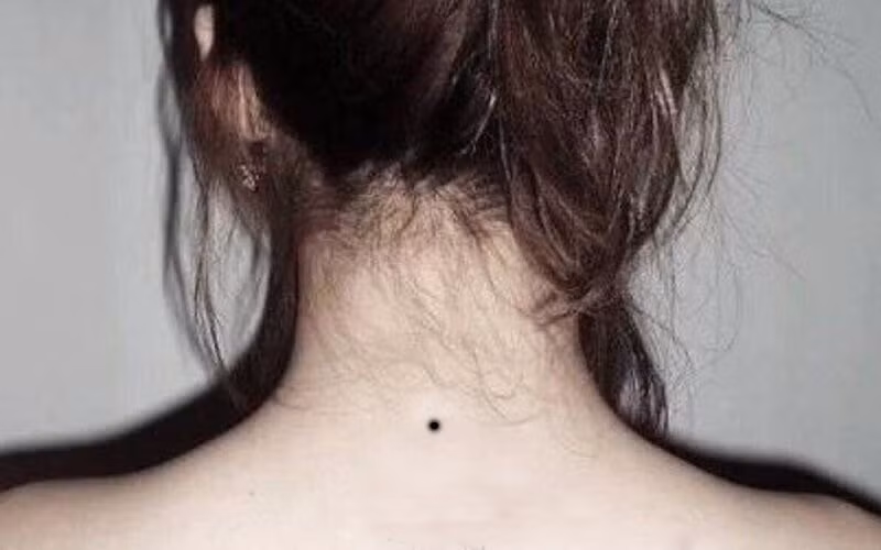 Phu nu co not ruoi o 3 vi tri vang nay la nguoi co so phat tai