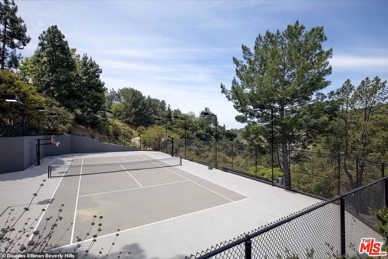 Sân tennis 