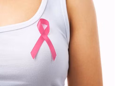 Ung thư vú: Hàm lượng estrogen cao làm tăng nguy cơ mắc ung thư vú ở phụ nữ. Lười vận động là nguyên nhân chính gây mất cân bằng hormone giới tính này.